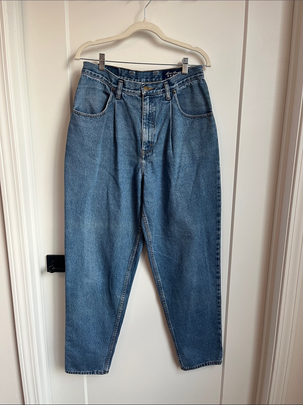 Y2K Eddie Bauer Classic Blue High-Waist Jeans Women’s Size 30X30 or Size 14